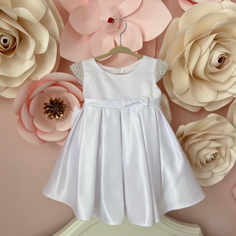 Elegant White Dress 12-18M